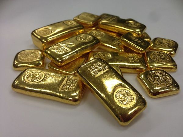 Why You Should Think Twice Before Investing in Gold?